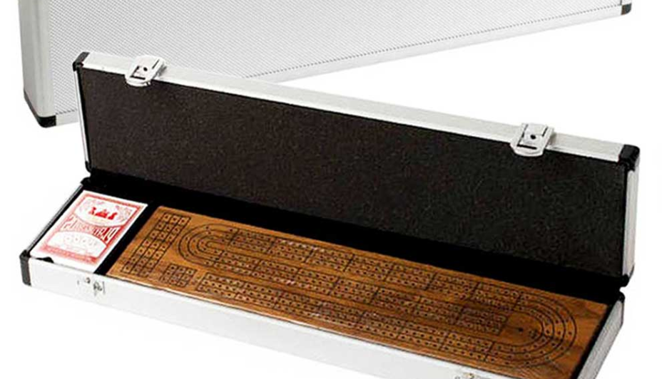 🎲 Tips for Playing Cribbage on a 3‑Track Walnut Board 🌳✨