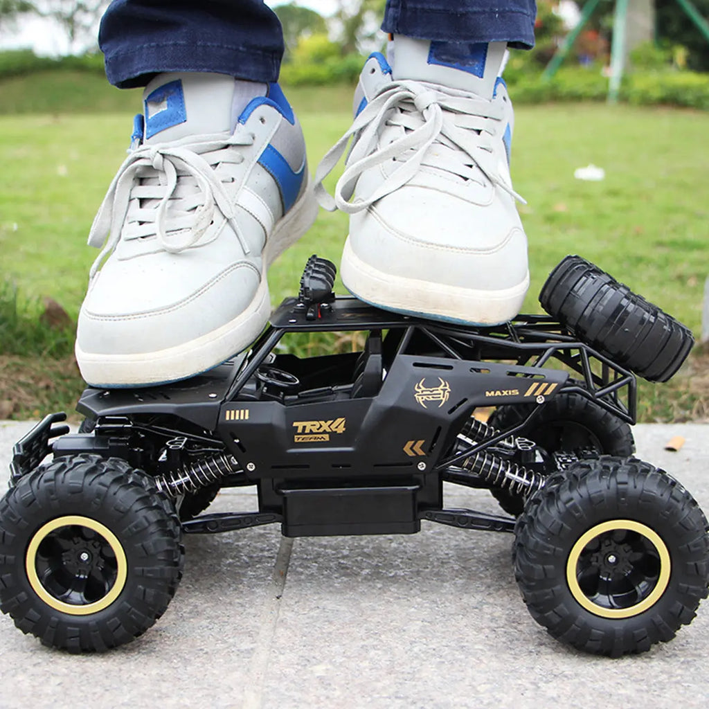 Remote control car G8Central.com