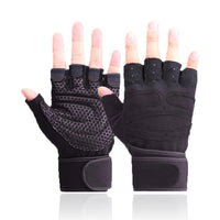 Black / M