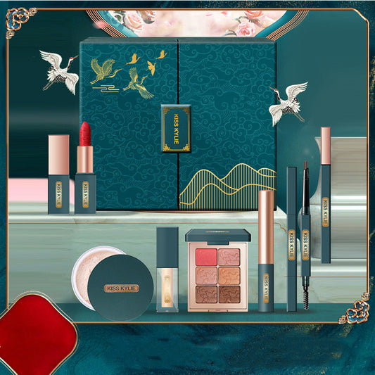 Carved National Style Makeup Gift Box – Concealer & Lipstick Beauty Set 💄