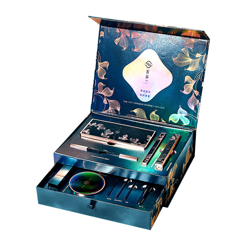 Antique Carved Lipstick with Brush – Elegant Beauty Gift Set 💄