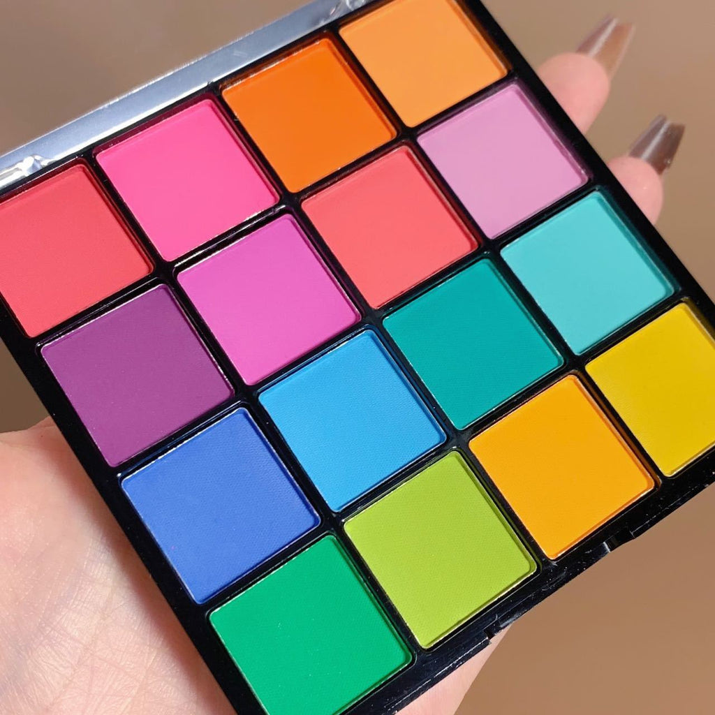 Matte Pearlescent Stage Makeup Eyeshadow Palette – Professional Long-Lasting Eye Makeup ✨