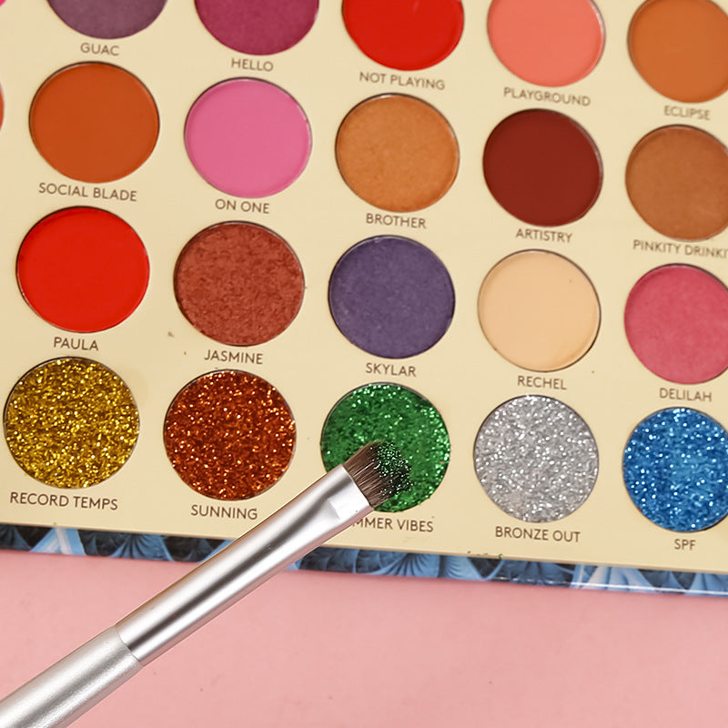 Waterproof Stage Makeup Artist Eye Shadow Plate – Professional Performance Eyeshadow Palette ✨