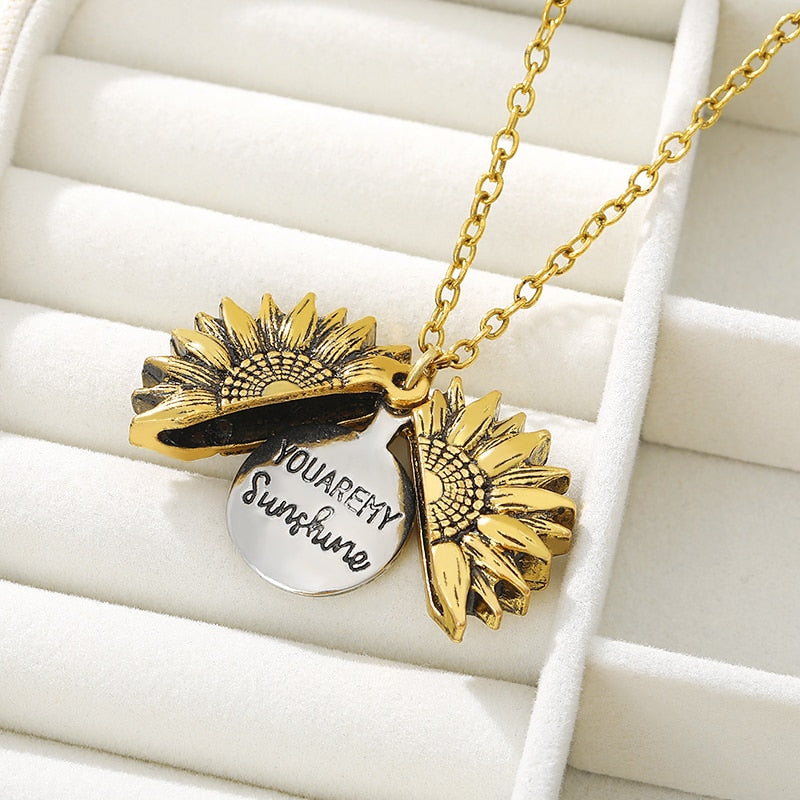 You Are My Sunshine Open Locket Sunflower Pendant Necklace Boho Jewelry Best Friendship Gifts Bff Letter Necklace Collier