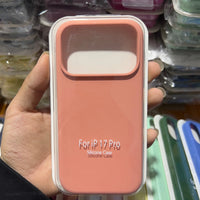 iPhone 17 Pro / Orange
