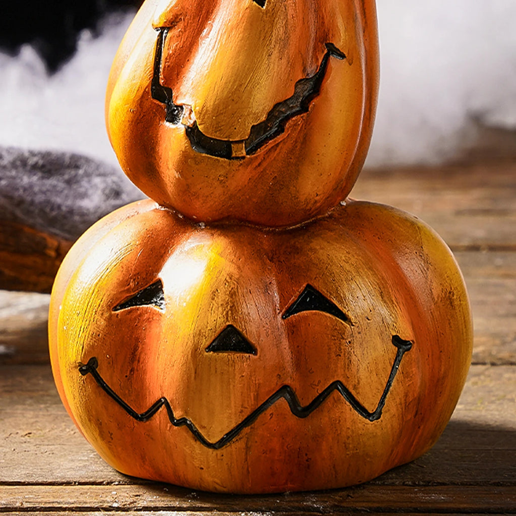 Retro Pumpkin Candlestick – Halloween Resin Décor