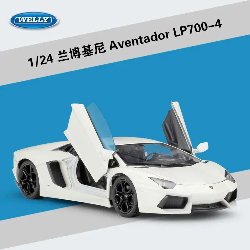 1:24 Lamborghini Aventador LP700-4 Simulation Alloy Car Model  - Suitable for Children's Toys and Collections