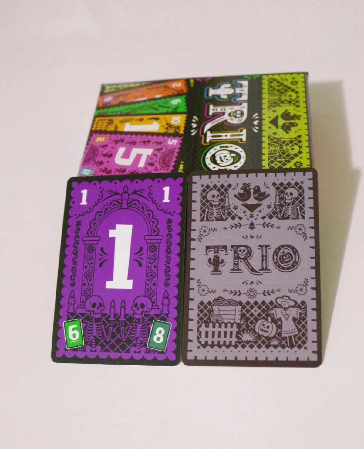 Trio, Family Game, Card Game, on the Recommendation List 2024 Game of the Year, 3-6 Players, from 8+ Years, 15 Minutes