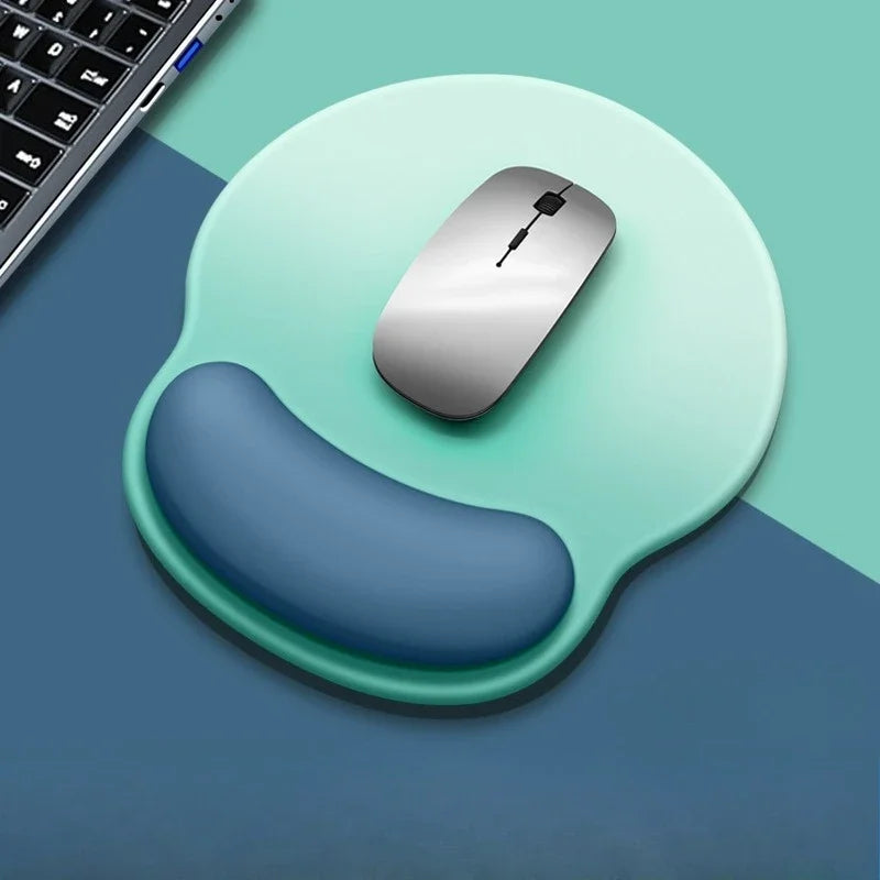 🌈🖱️ Gradient Ergonomic Mouse Pad with Wrist Support – Non-Slip