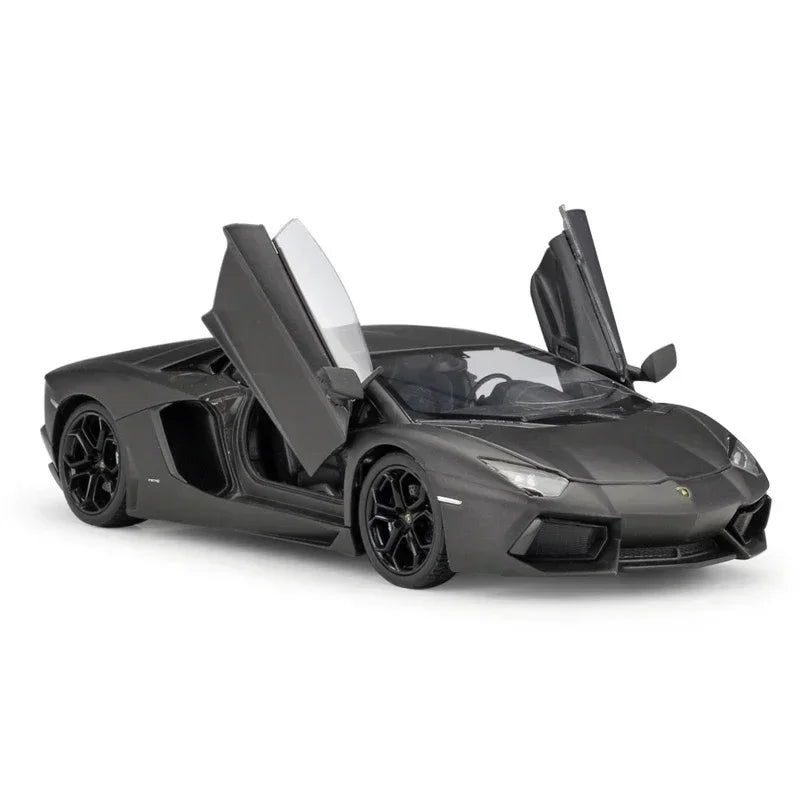 1:24 Lamborghini Aventador LP700-4 Simulation Alloy Car Model  - Suitable for Children's Toys and Collections