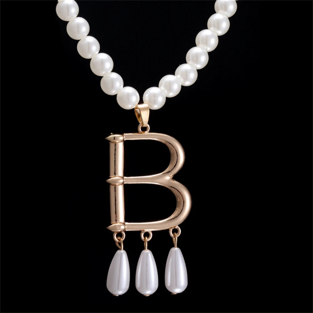 👑✨ Fashion Queen Anne Boleyn Cosplay Necklace 🤍 | Faux Pearl Renaissance Noble Jewelry 💎 | Halloween Royal Costume Accessory for Women 🎃