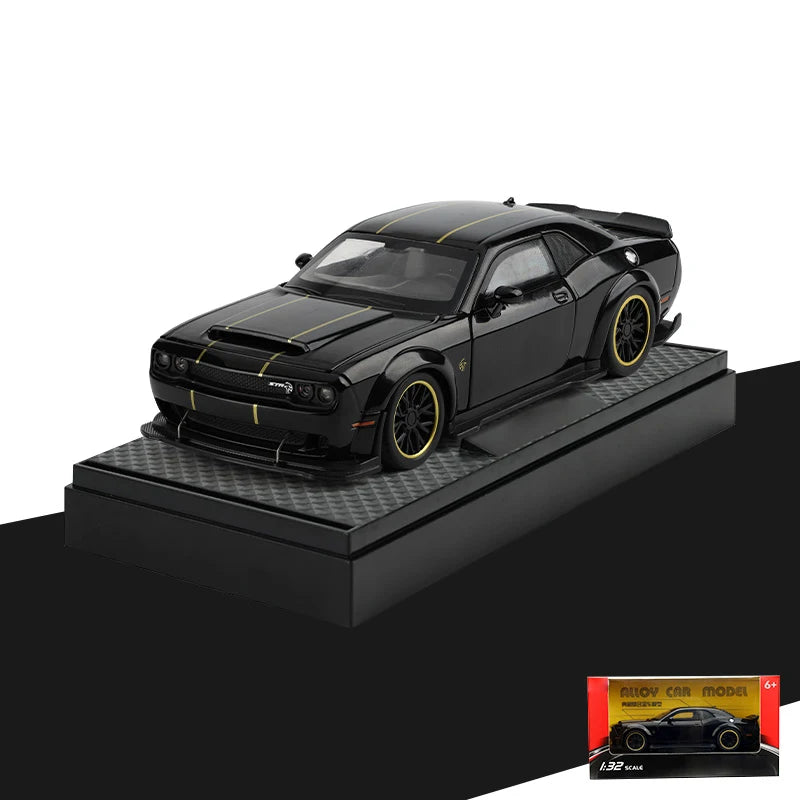 1:32 Dodge Challenger SRT Hellcat Redeye V8 Alloy Metal Diecast Model American Muscle Sports Car Collection For Hobby Decor
