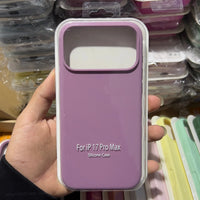 iPhone 17 Pro / Purple