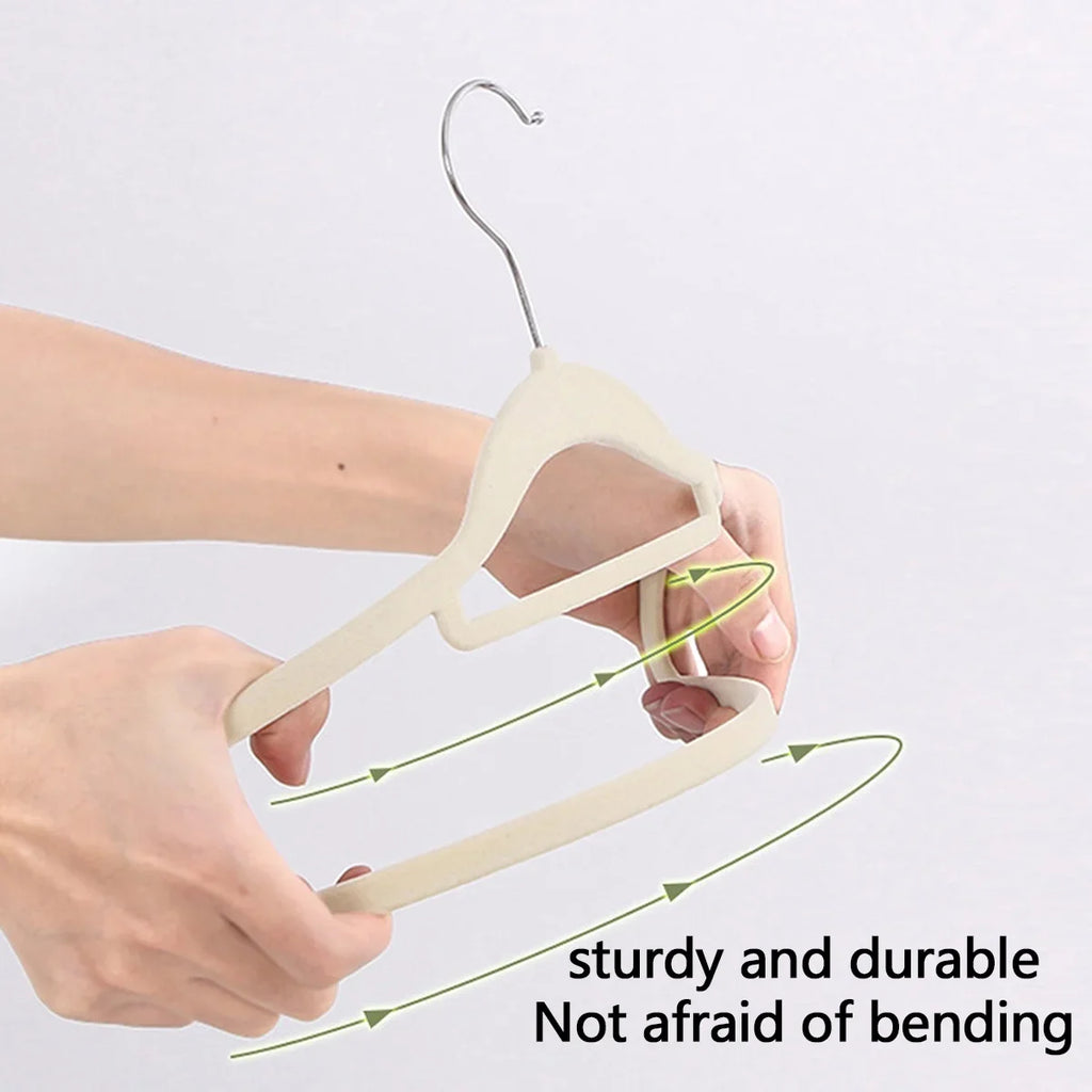 👗✨ 10pcs High-End Velvet Clothes Hangers | Non-Slip Flocked Felt Solid Hangers 🖤 | Heavy-Duty Slim Wardrobe Hangers