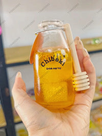 Honey bottle