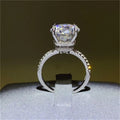💚💍 Serenity 5CT Green Moissanite Ring – S925 Sterling Silver 18K Plated