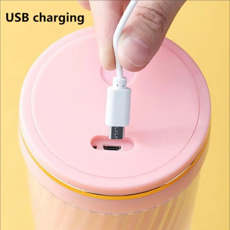 🥤⚡ Portable Milkshake & Smoothie Blender 🍓 | 10-Blade Powerful Juice Jug 💪 | USB Rechargeable Mini Blender for Home, Office, Sports & Outdoor 🏃‍♀️🌿