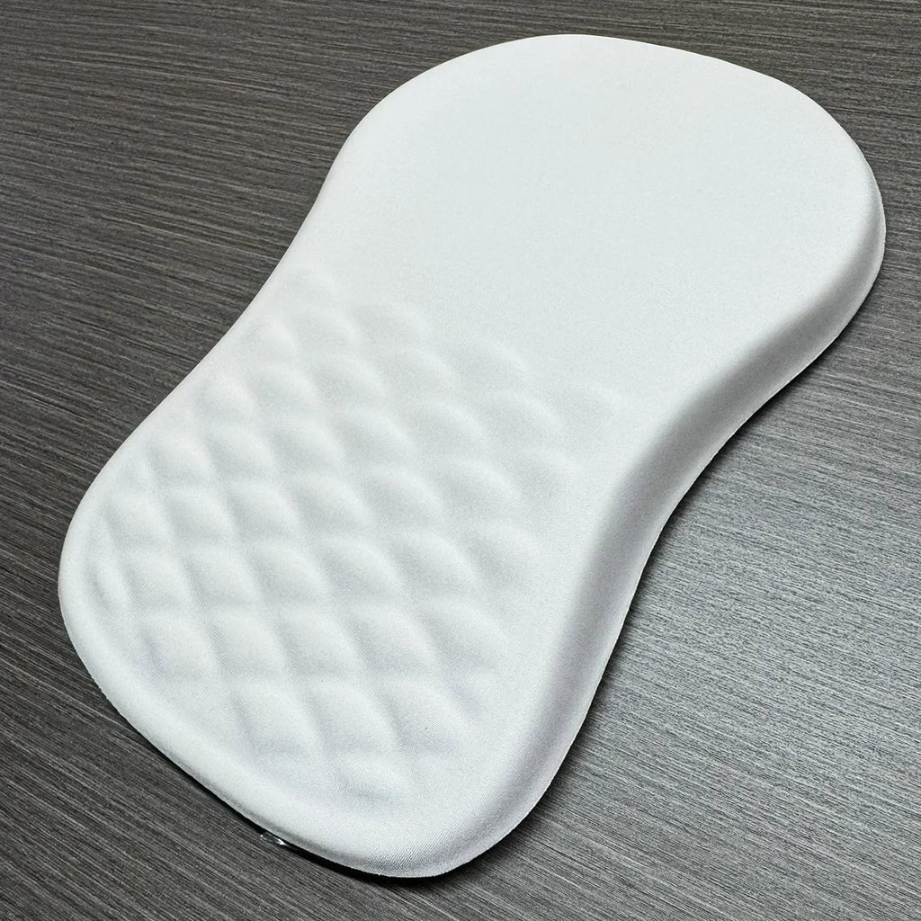 🖱️💖 Ergonomic Mouse Pad with Gel Wrist Support – Premium Lycra Fabric
