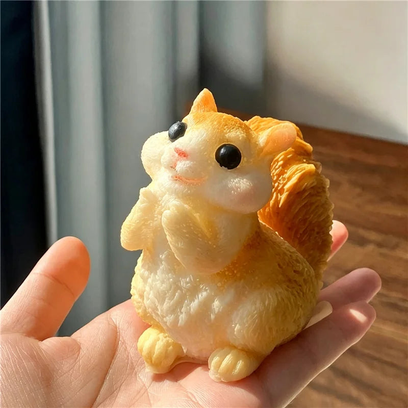 Realistic Squirrel Squishy Toy – Soft TPR Fast-Rebound Fidget