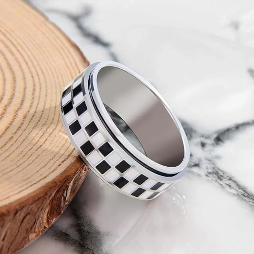 Stainless Steel Checkered Fidget Spinner Ring – Black & White Checkerboard | 18K Gold Plated Stress Relief Band (Unisex) ♟️💍✨