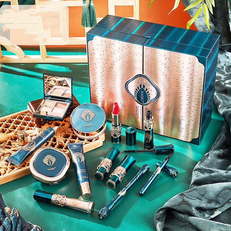 Creative Portable Home Makeup Kit – 12-Piece Beauty Cosmetic Set 💄