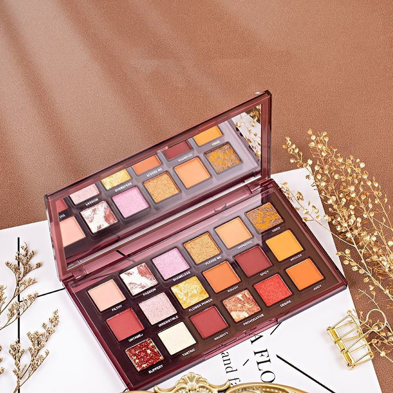 18 Color Matte & Pearlescent Eyeshadow Palette – Lazy Makeup All-in-One Eye Kit ✨