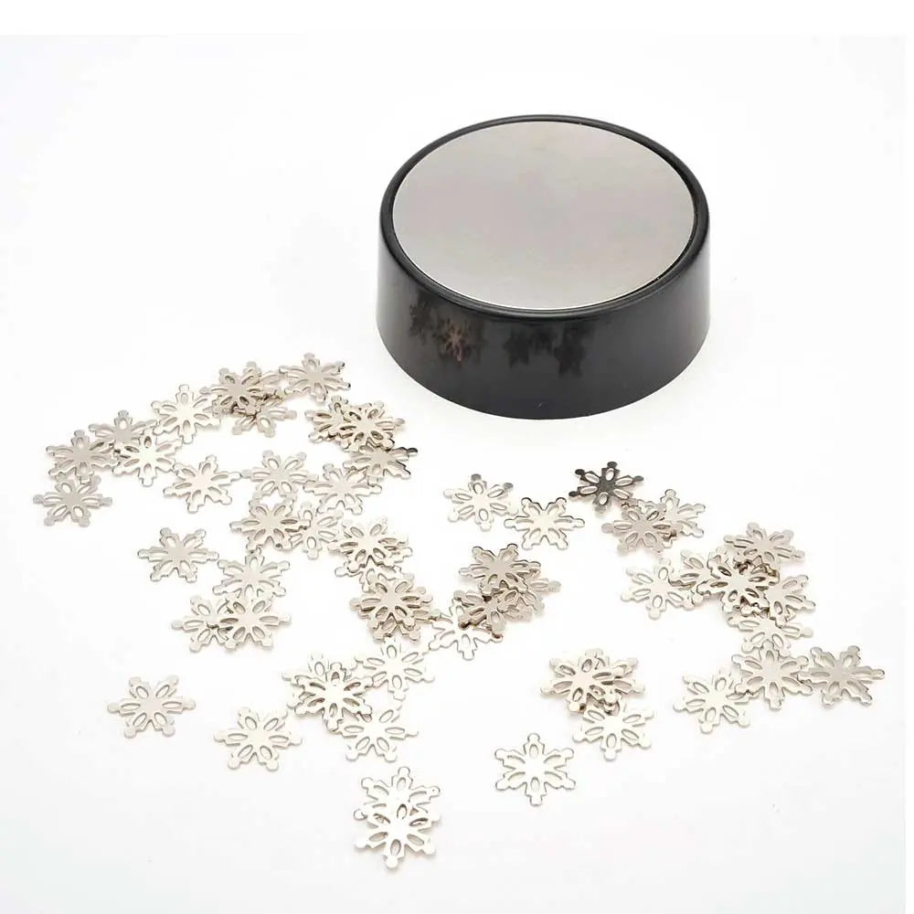 Magnetic Sculpture Desktop reduces stress through art-making. G8Central