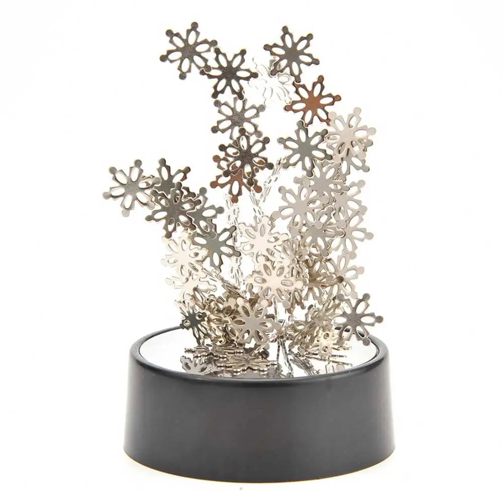 Magnetic Sculpture Desktop reduces stress through art-making. G8Central
