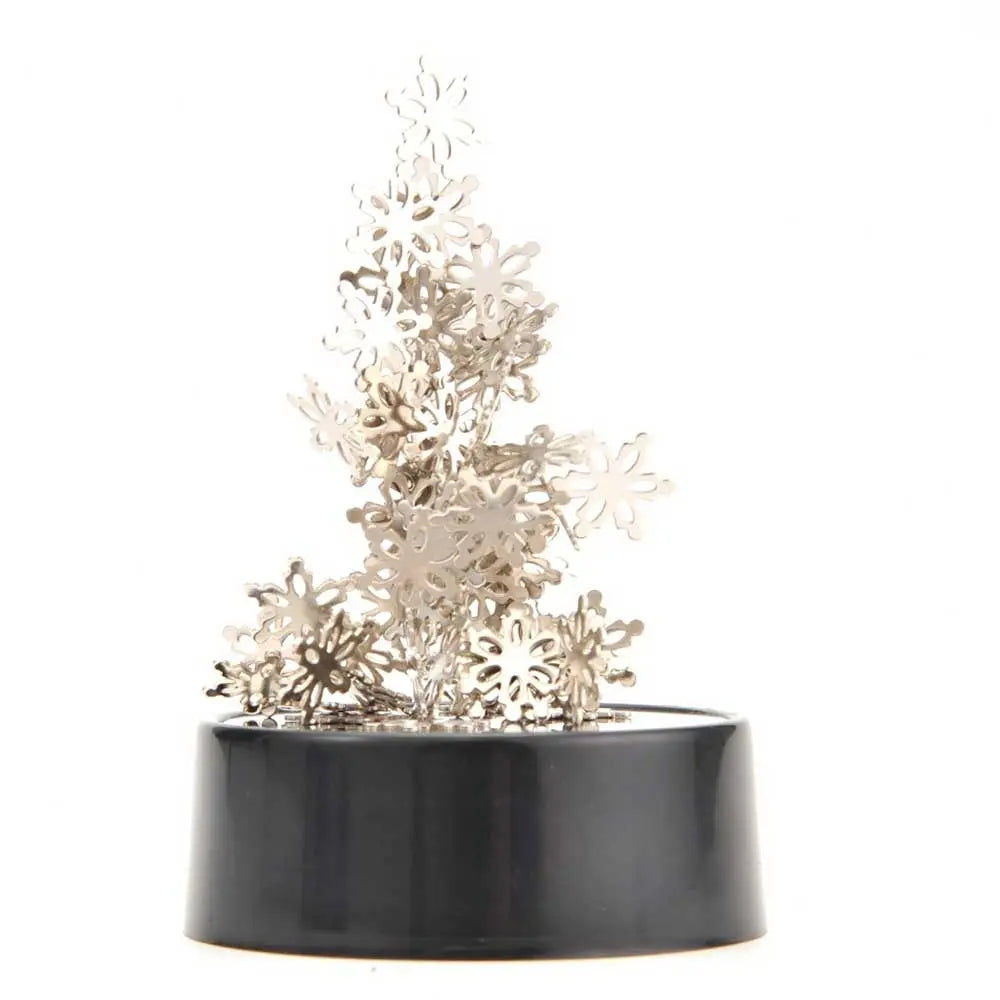 Magnetic Sculpture Desktop reduces stress through art-making. G8Central