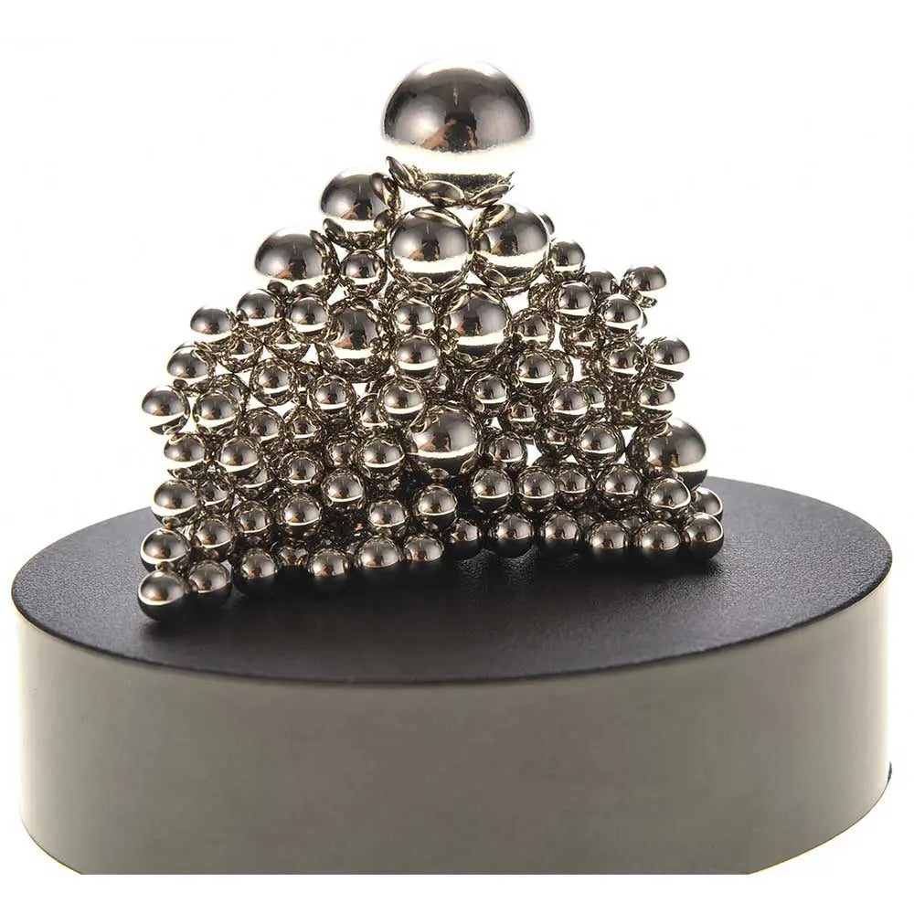 Magnetic Sculpture Desktop reduces stress through art-making. G8Central
