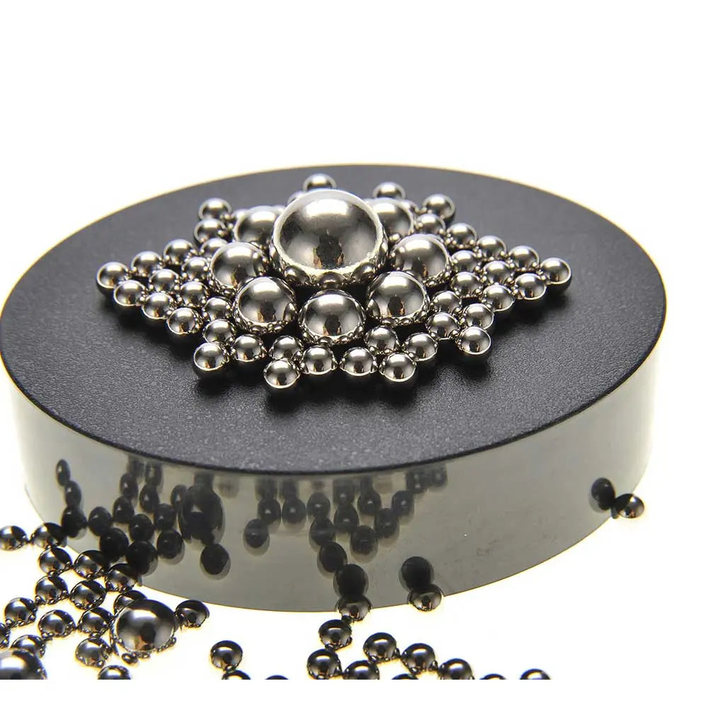 Magnetic Sculpture Desktop reduces stress through art-making. G8Central