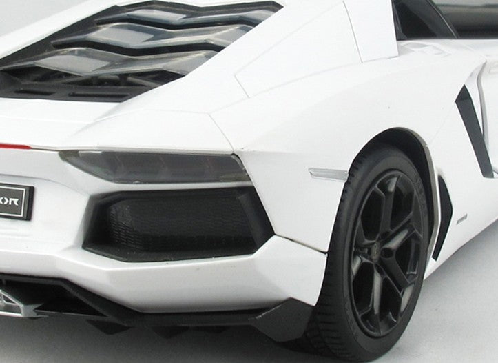 1:14 RC Lamborghini Aventador LP700 | White